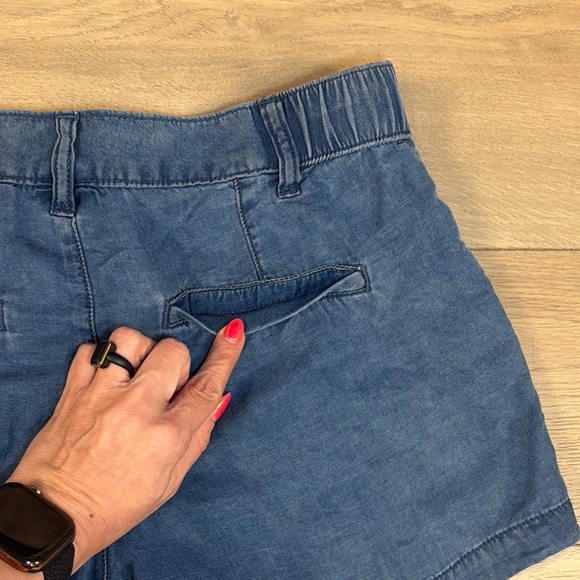 American Eagle High Waisted Soft Women's Blue Chambray Shorts - Picture 9 of 10